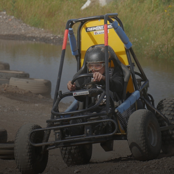 Family Fly 'n Drive (Age 7+) 